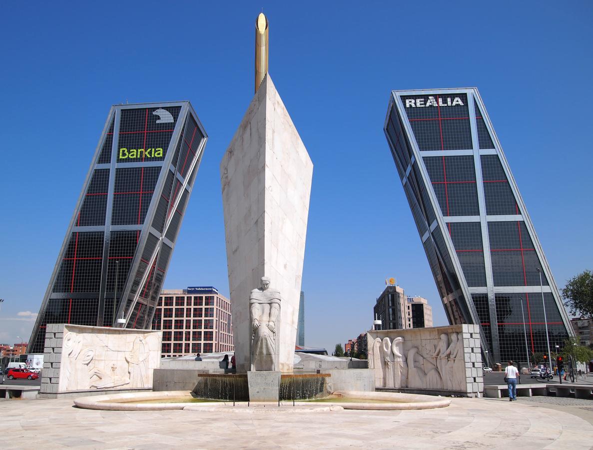 마드리드 Atico Puerta De Europa 아파트 외부 사진